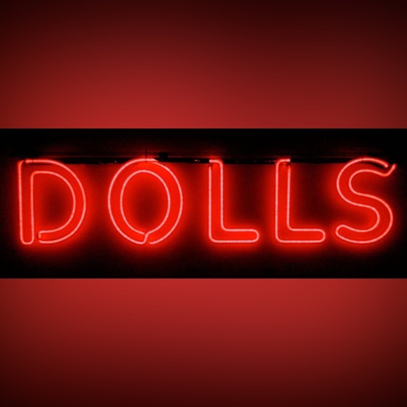 Dolls and doll accessories - Picture 1 of 1